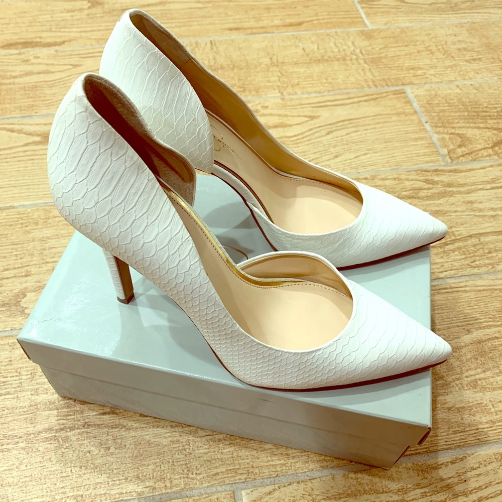 Jessica Simpson heels